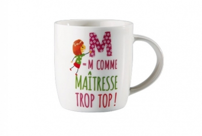 Offrir un mug personnalisé à maîtresse