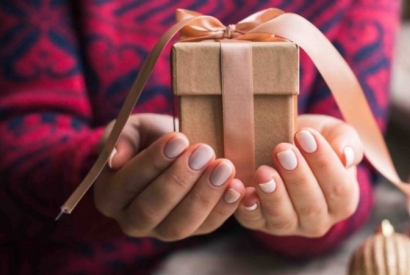A qui offrir un cadeau de fin d'année scolaire ?
